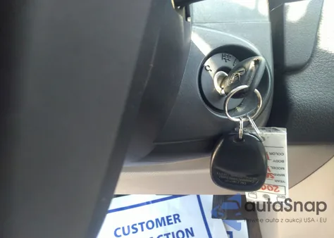 2005 Saturn Vue V6 z USA, uszkodzony, nr VIN 5GZCZ53495S816388